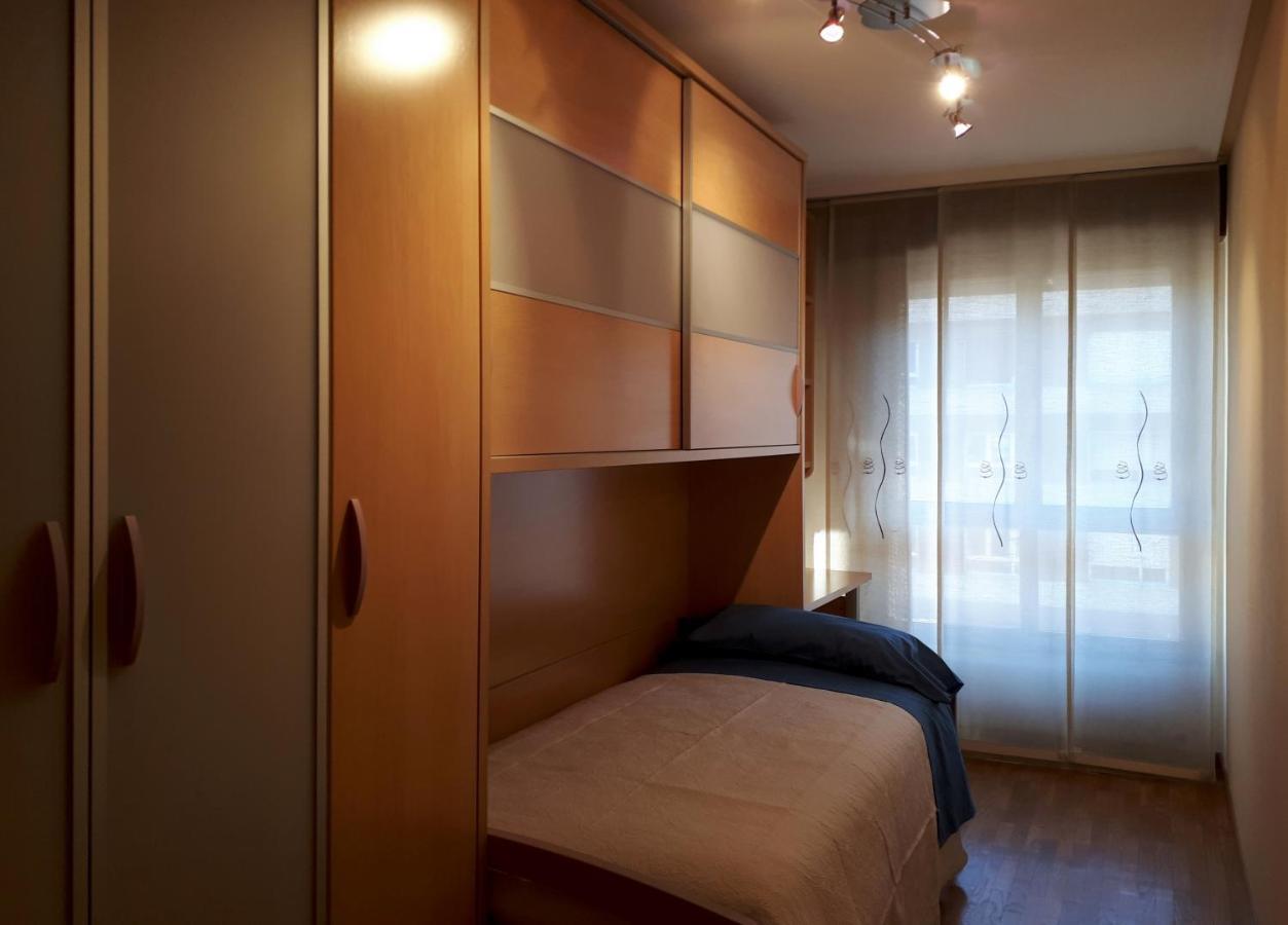 Castelao Apartment Oviedo Luaran gambar